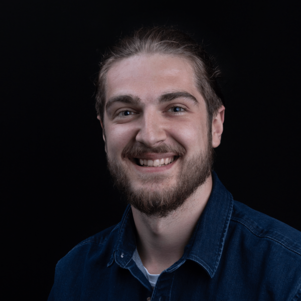 Mirza Nikolić default